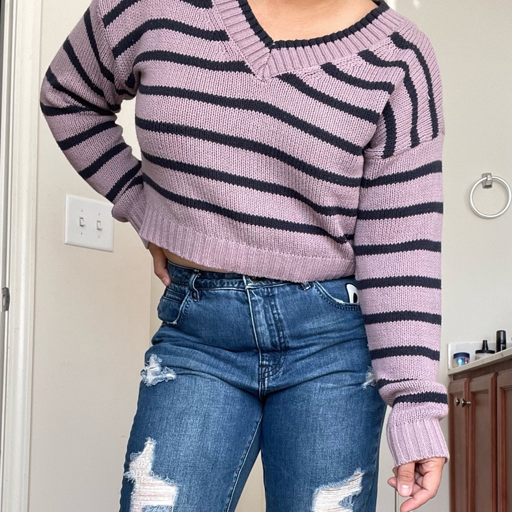 AE Stripped Knit Sweater